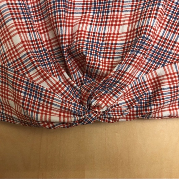 H&M plaid crop top twist knot front - Picture 3 of 6